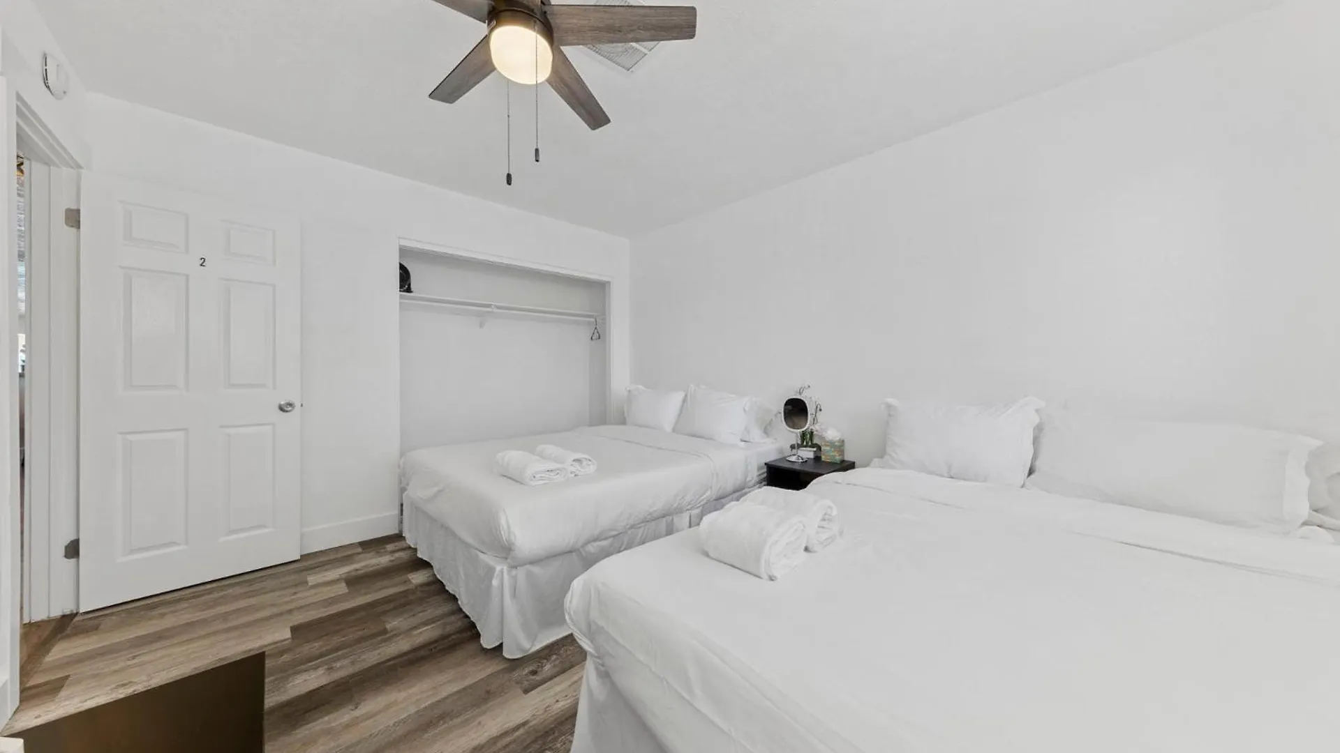 Vegas Getaway: Central 1 Story, Private Pool, Game Room Las Vegas Dom wakacyjny
